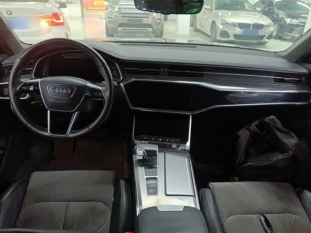 Audi A6L 2021 — фото 10