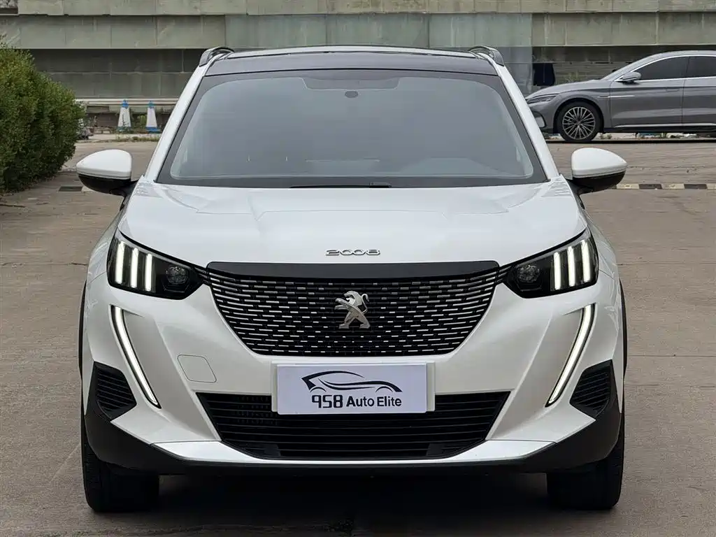 Peugeot 2008 2023