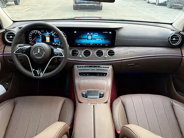 Mercedes-Benz E-Class 2023