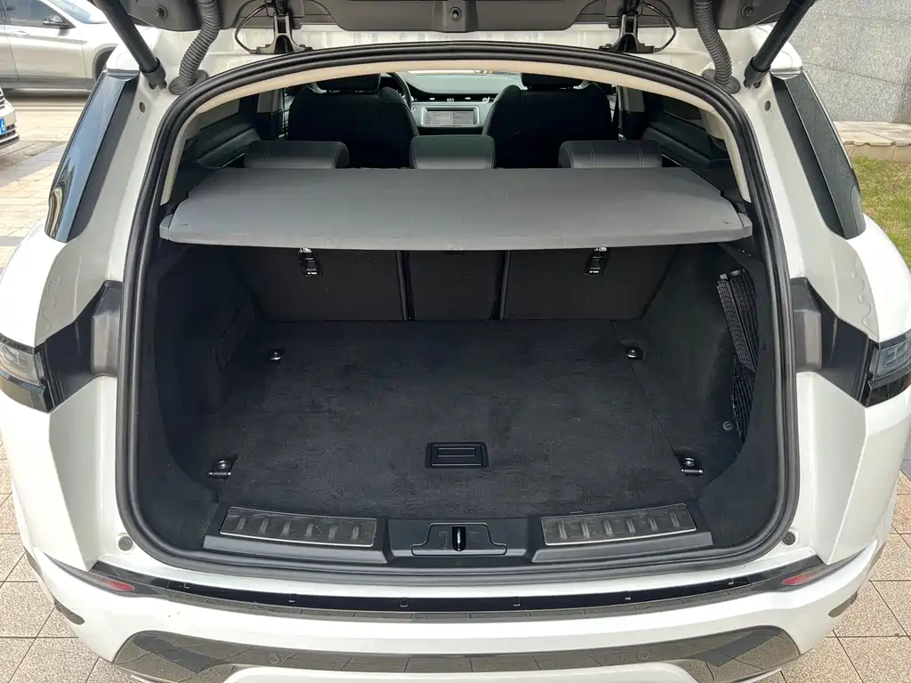 Land Rover Evoque 2022 — фото 17