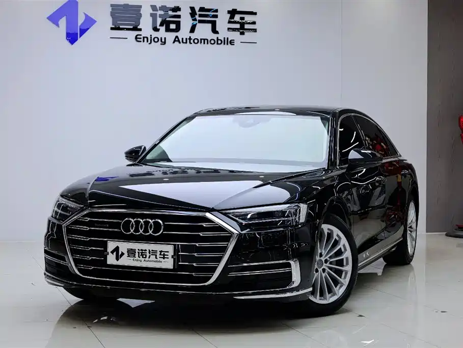 Audi A8 2020 — фото 9