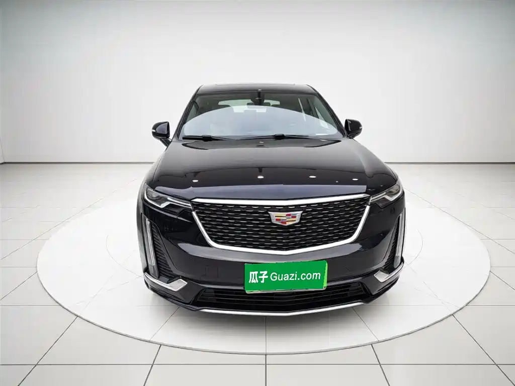 Cadillac XT6 2021 — фото 24