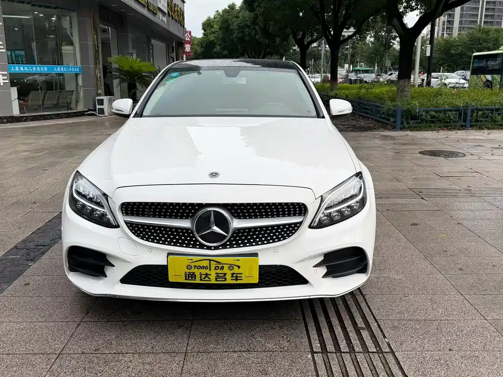 Mercedes-Benz C-Class 2019