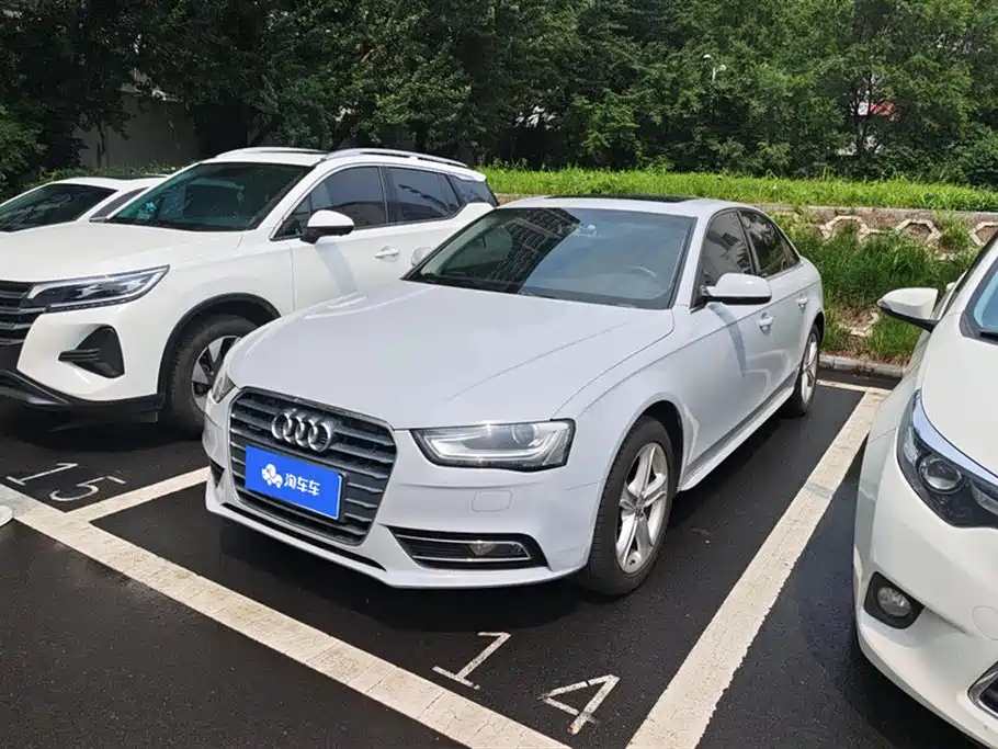 Audi A4L 2014