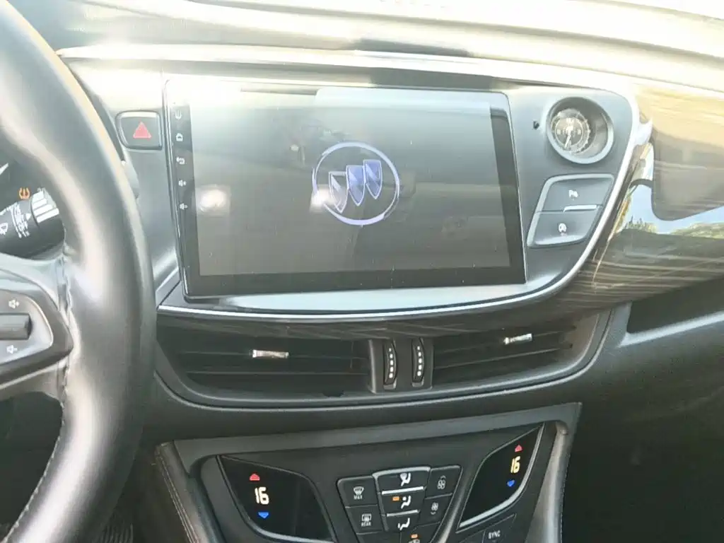 Buick Envision Plus 2018 — фото 13