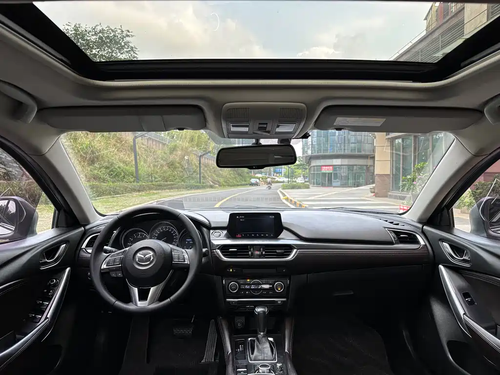 Mazda Atenza 2017 — фото 14