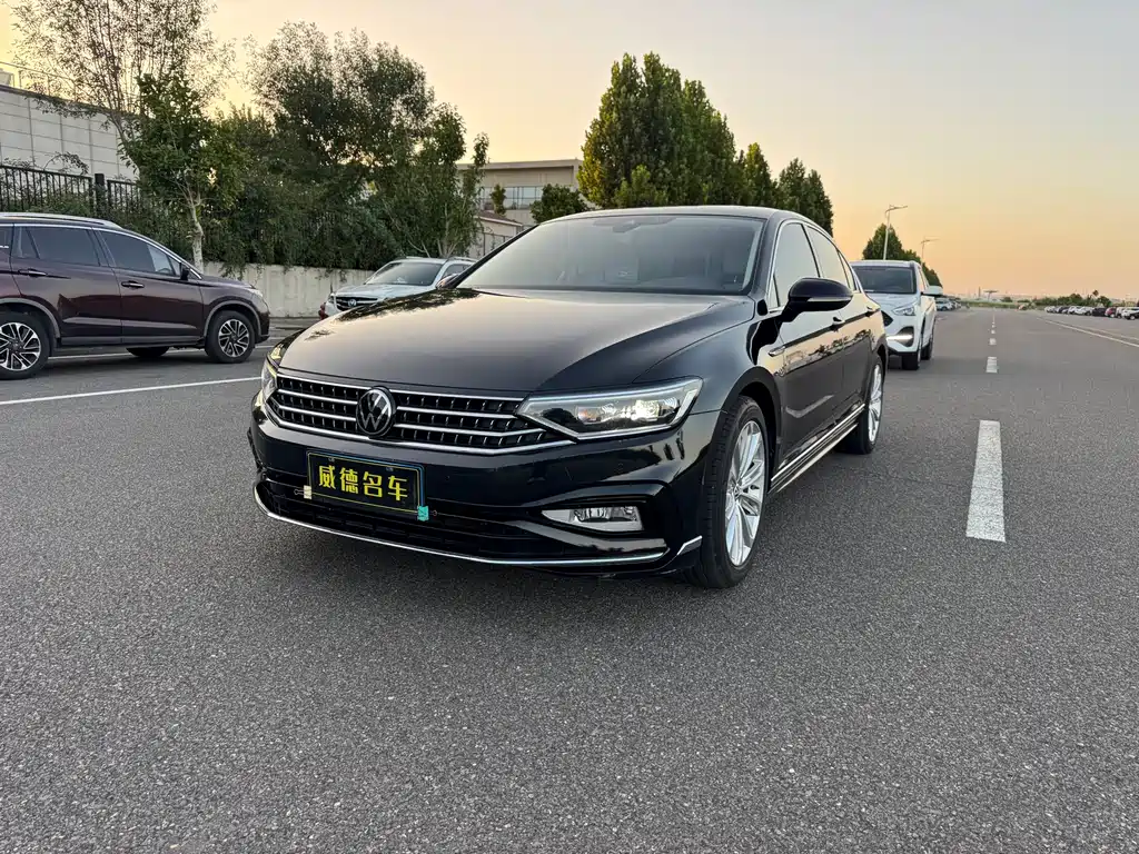 Volkswagen Magotan 2023