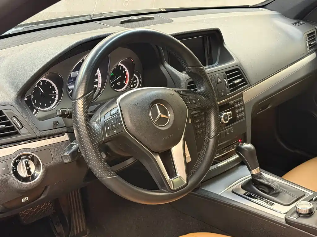 Mercedes-Benz E-Class 2013