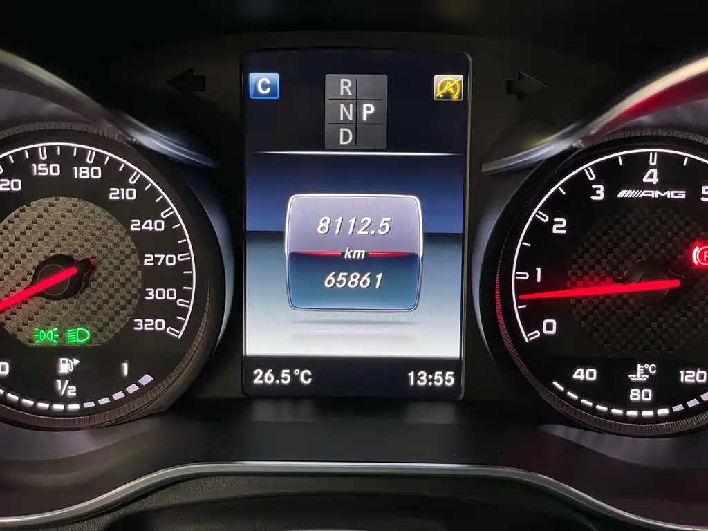 Mercedes-Benz GLC AMG 2020 — фото 17