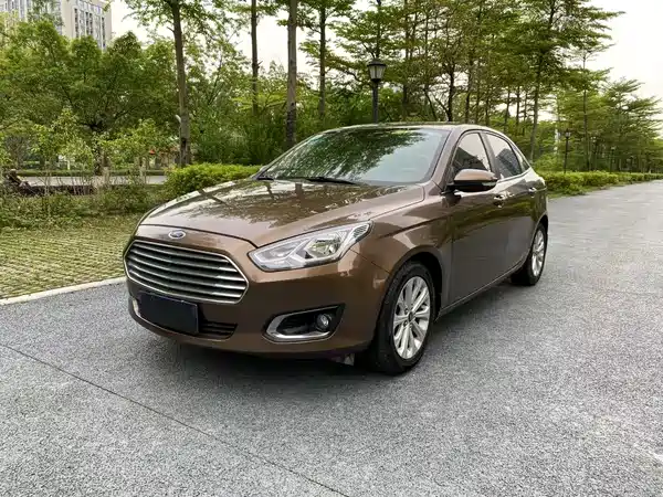 Ford Escort 2015