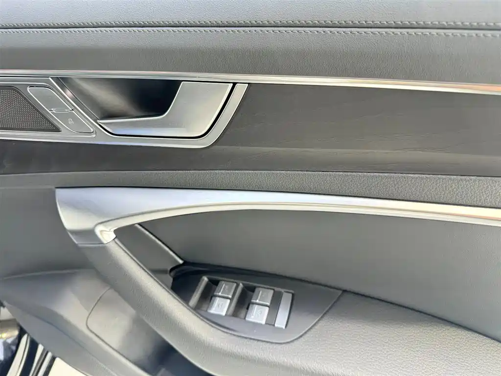 Audi A6L 2024 — фото 12