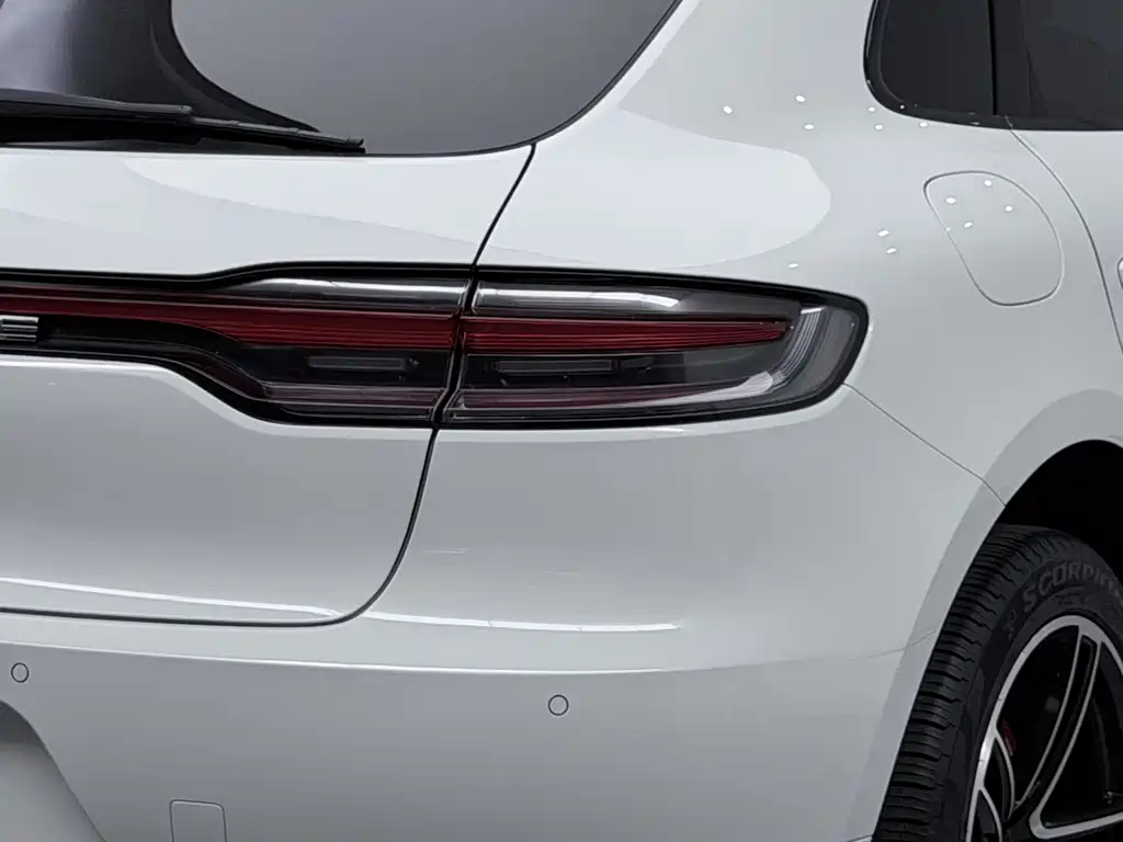 Porsche Macan 2021 — фото 24
