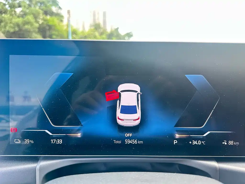 BMW i3 2022 — фото 7