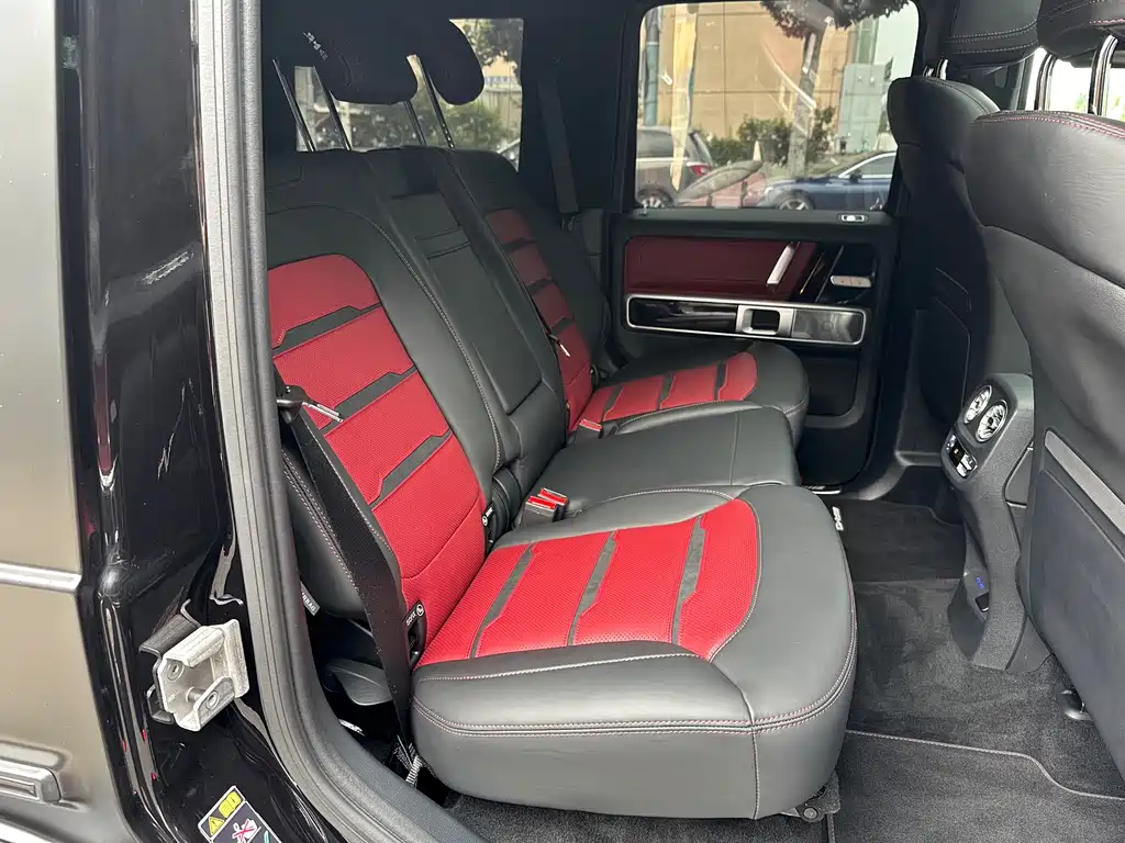 Mercedes-Benz G-Class AMG 2025 — фото 11