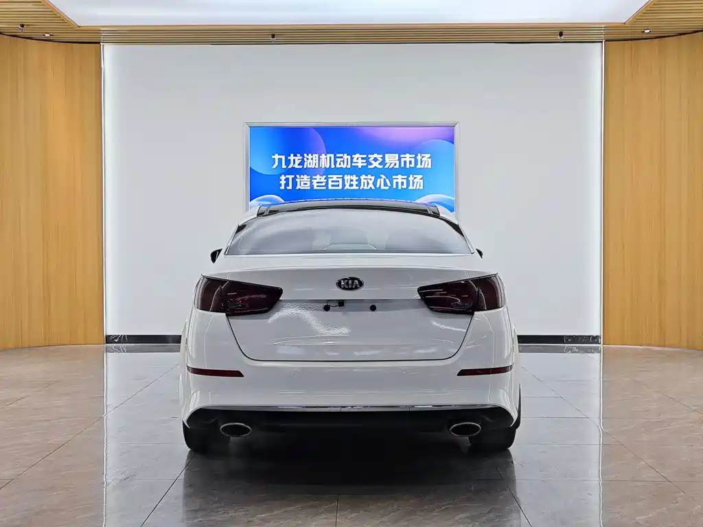 Kia K5 2015 — фото 4