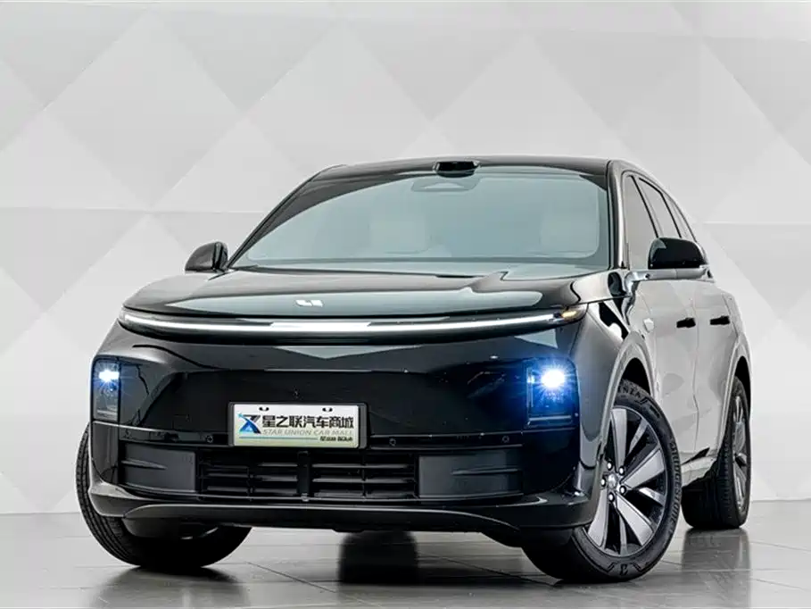 Li Auto Li L6 2025