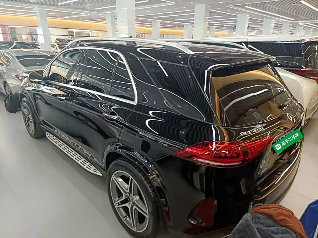 Mercedes-Benz GLE 2021