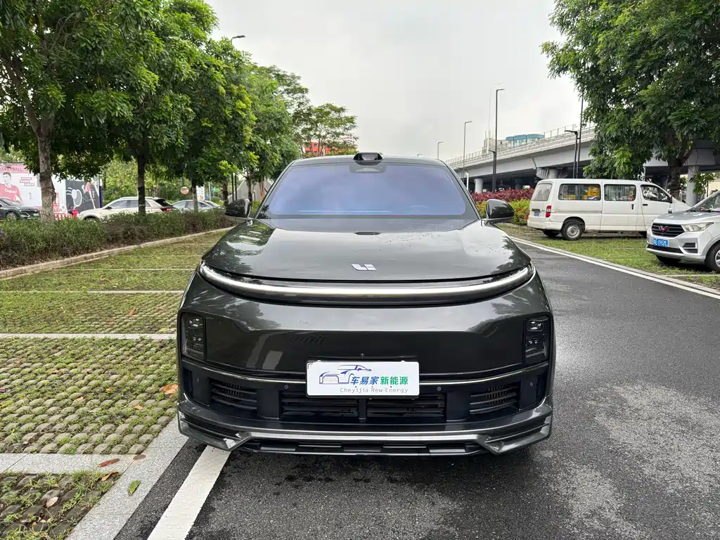 Li Auto Li L7 2023