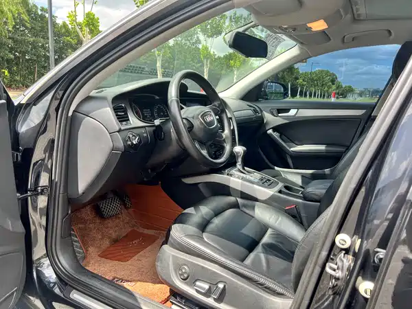 Audi A4L 2014