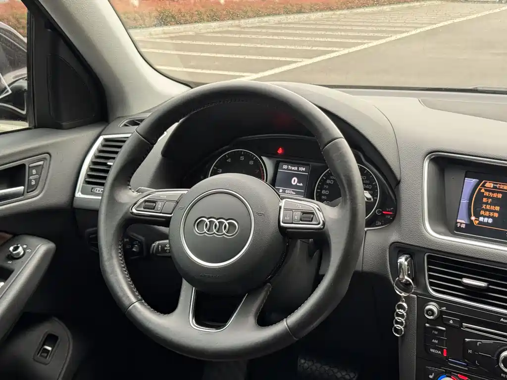 Audi Q5 2015 — фото 10