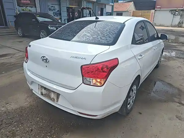 Hyundai Accent 2019