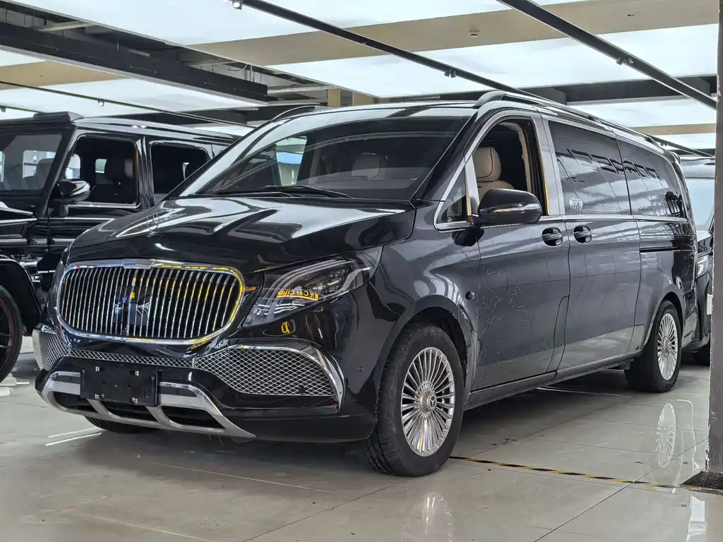 Mercedes-Benz Vito 2022 — фото 1
