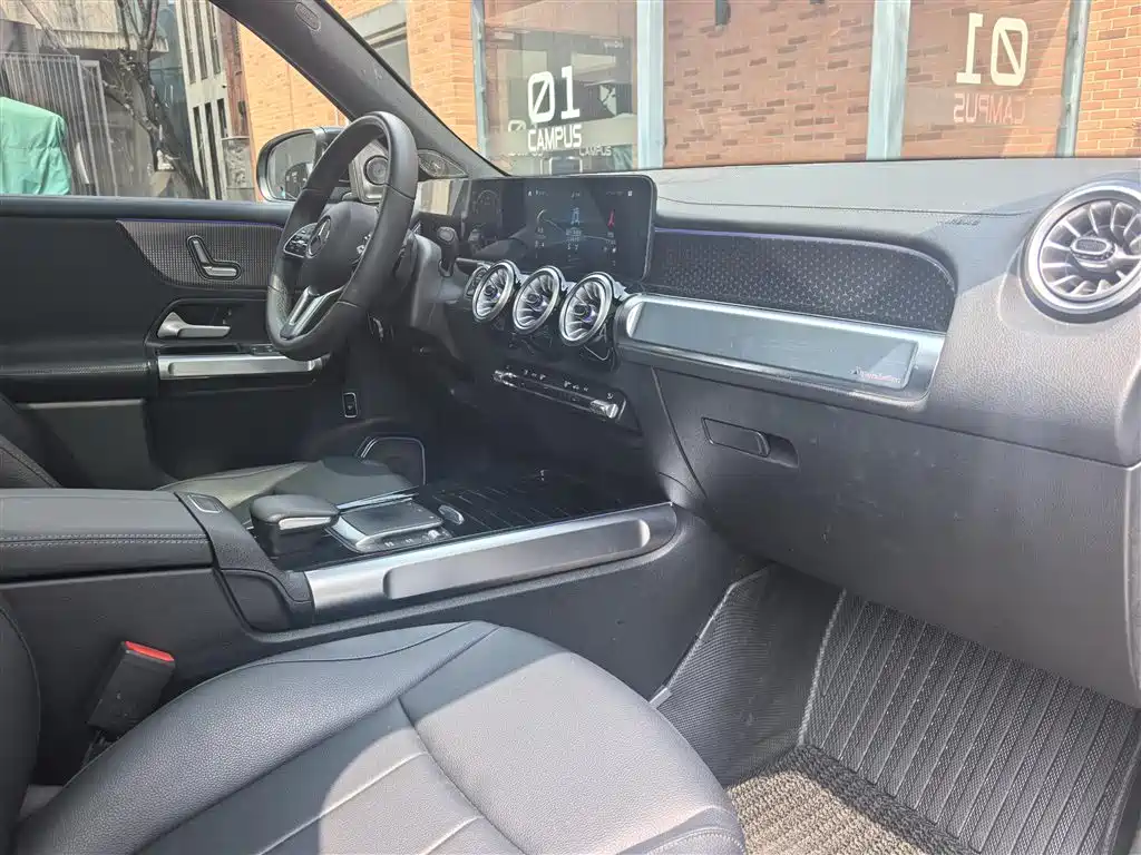 Mercedes-Benz GLB 2022 — фото 16