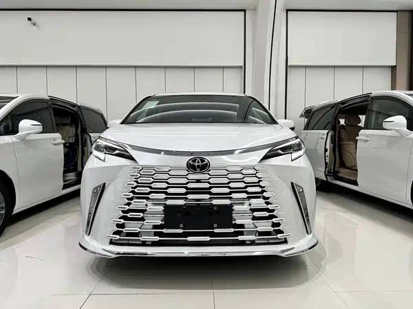 Toyota Granvia 2026