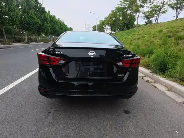 Nissan Teana 2021