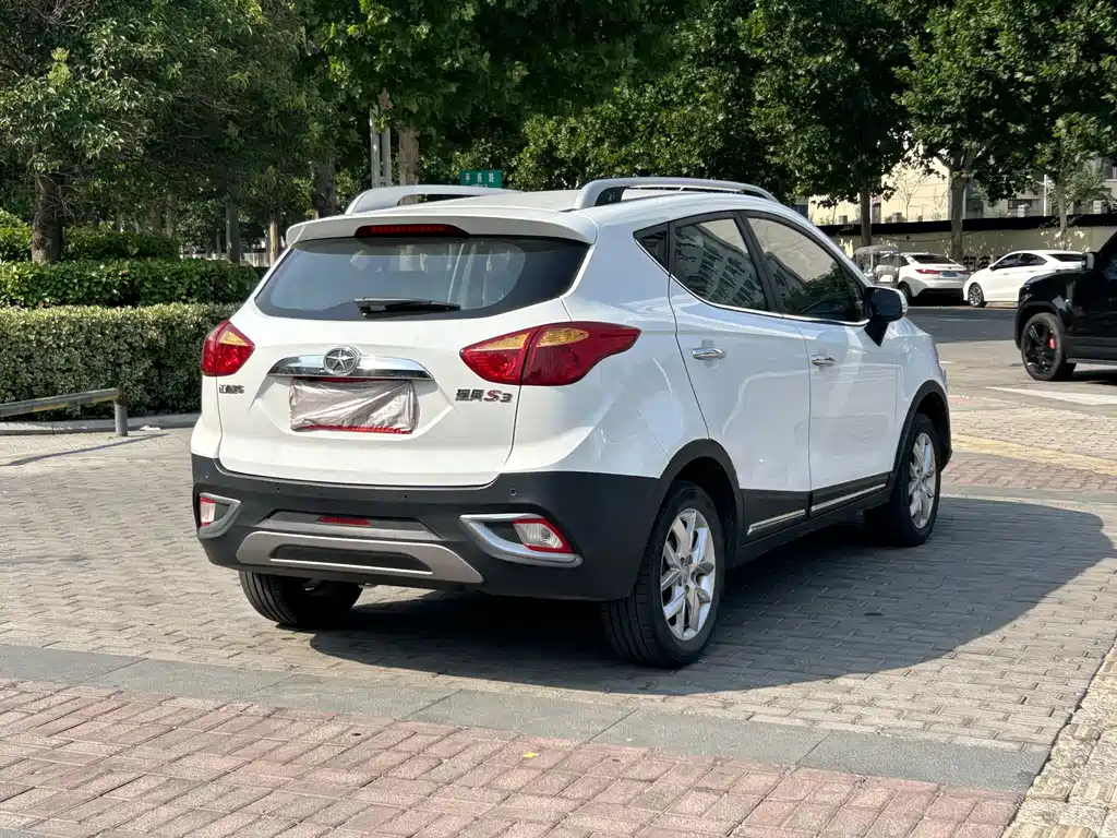 JAC Refine S3 2015