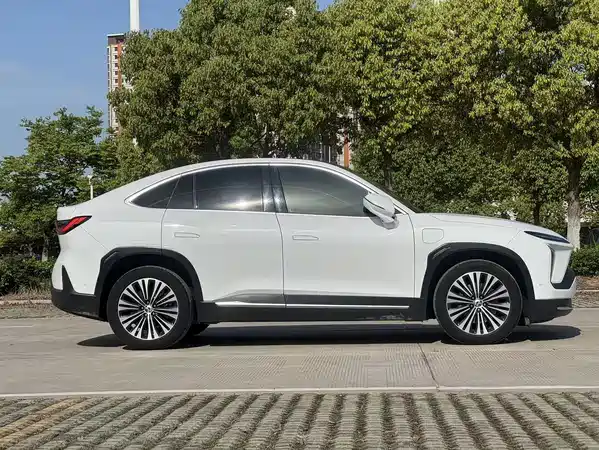 NIO EC6 2020