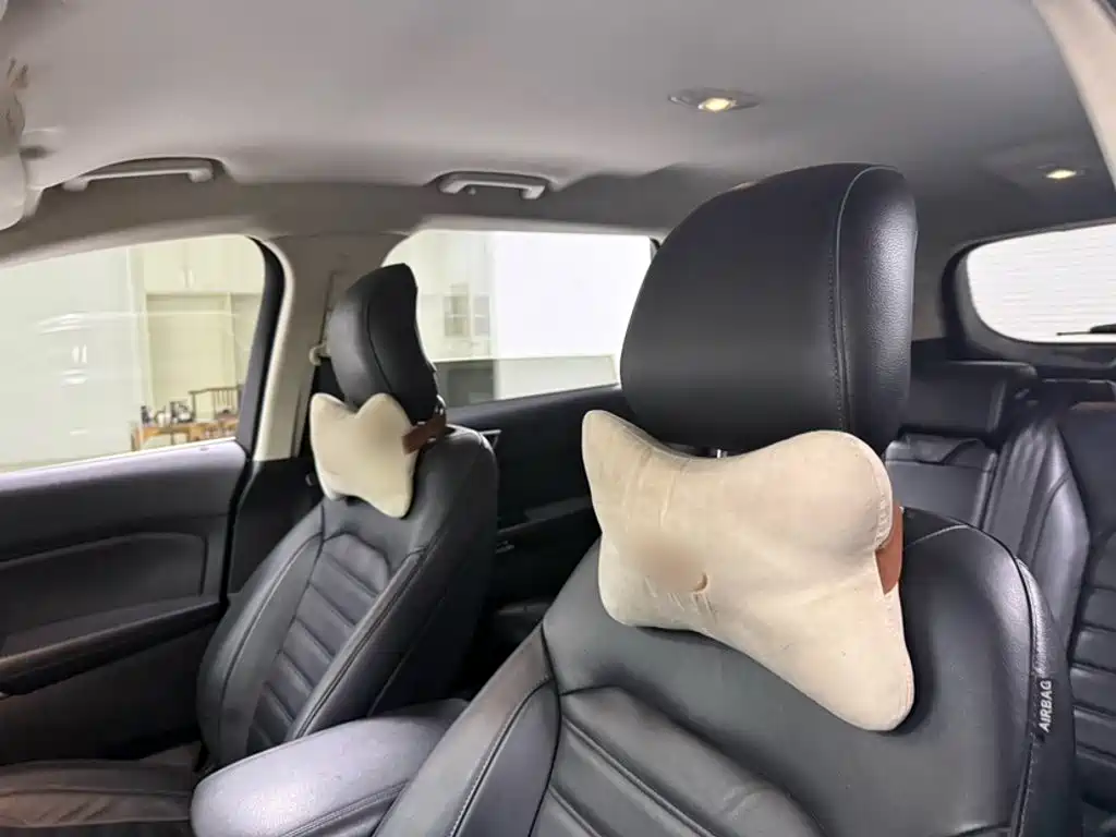 Ford Edge 2017 — фото 18