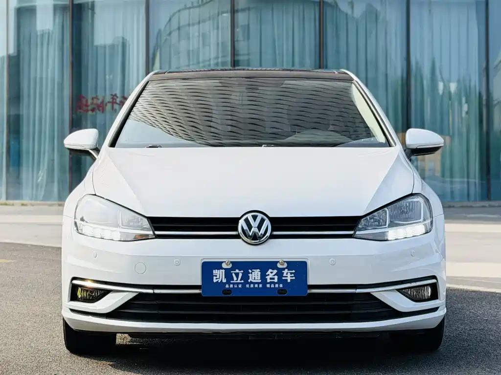 Volkswagen Golf 2020