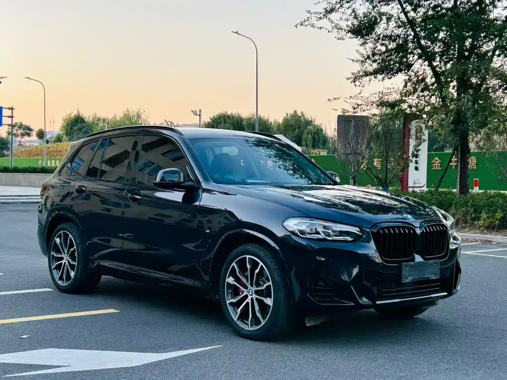 BMW X3 2022 — фото 1