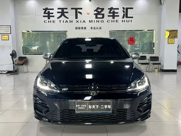 Volkswagen Golf 2020