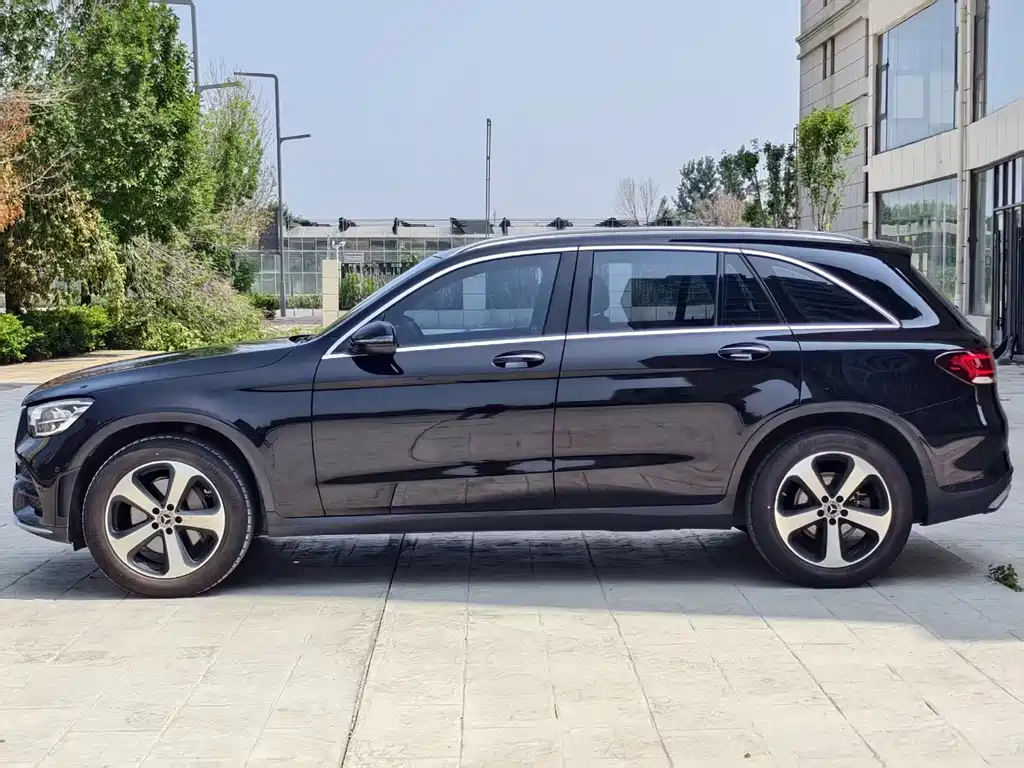 Mercedes-Benz GLC 2022