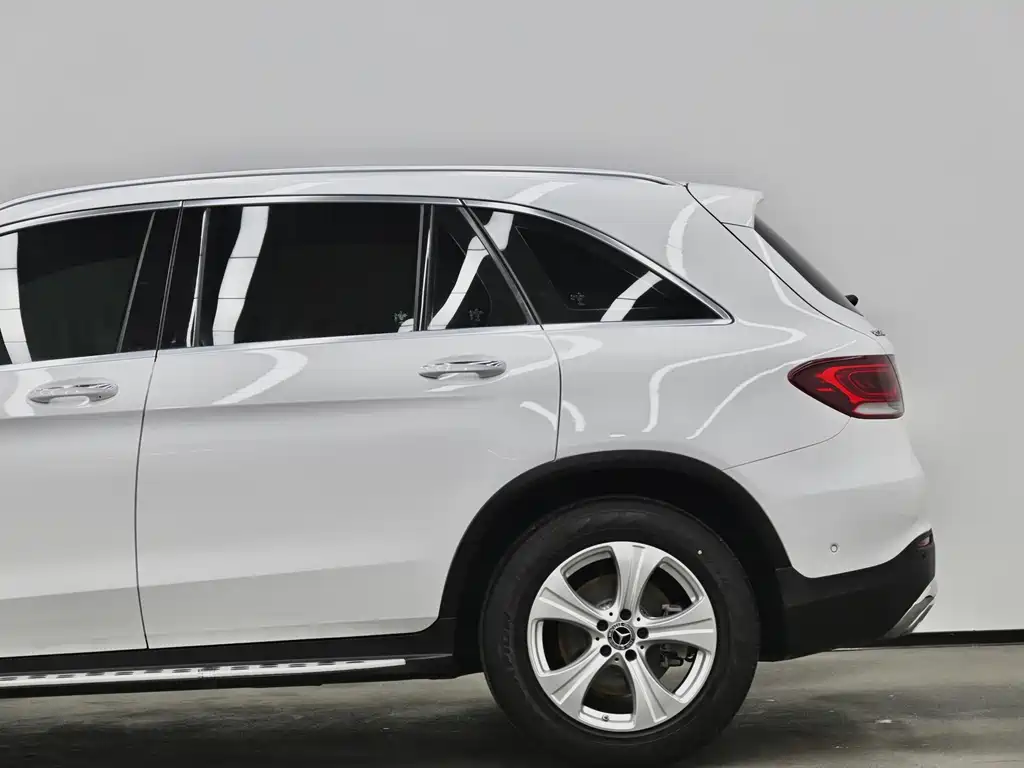 Mercedes-Benz GLC 2019 — фото 22