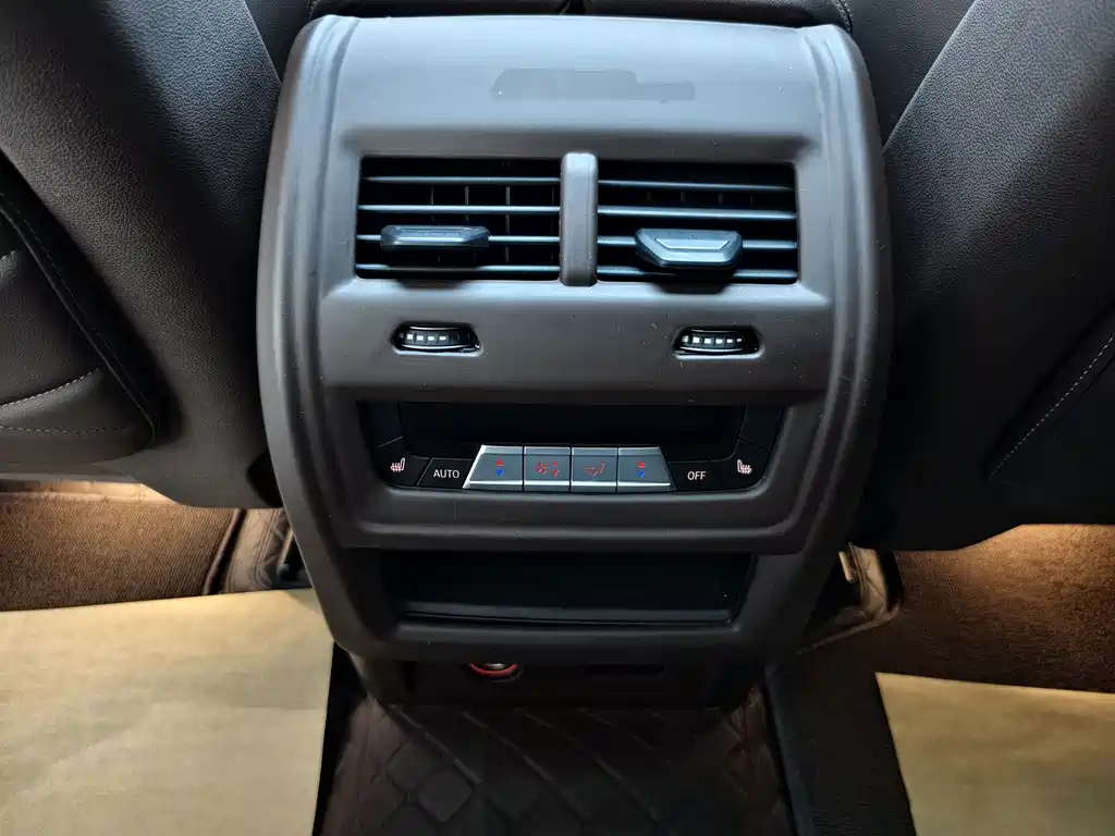 BMW X5 2023 — фото 11