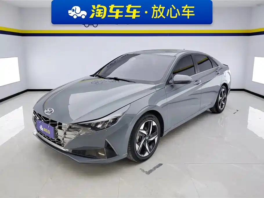 Hyundai Elantra 2021 — фото 1