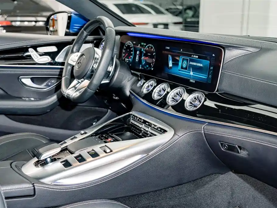 Mercedes-Benz AMG GT 2020 — фото 21