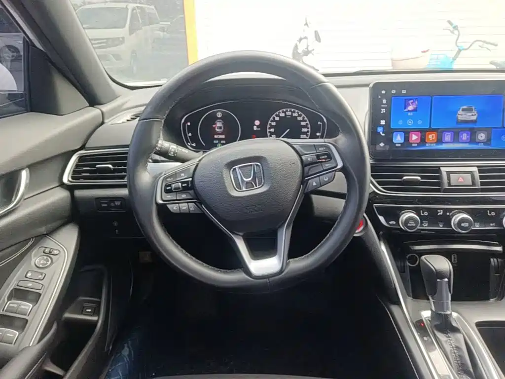 Honda Inspire 2023 — фото 11