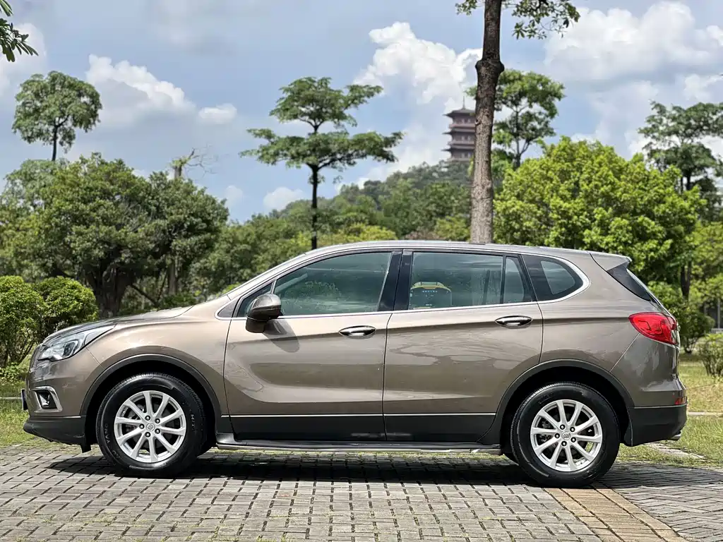 Buick Envision Plus 2017