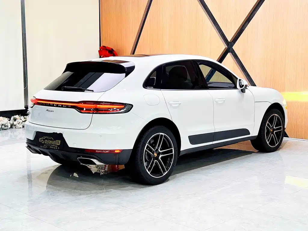 Porsche Macan 2026 — фото 13