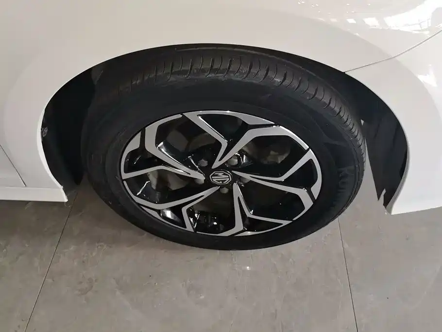 MG 5 2022