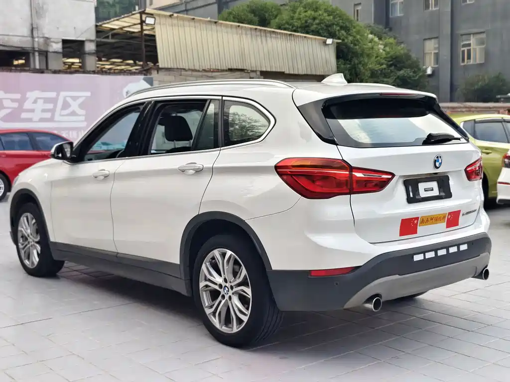 BMW X1 2018 — фото 18