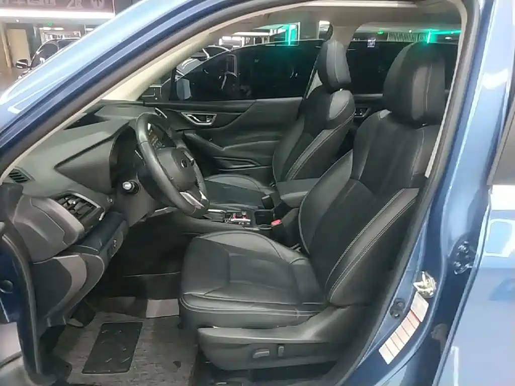 Subaru Forester 2020 — фото 15