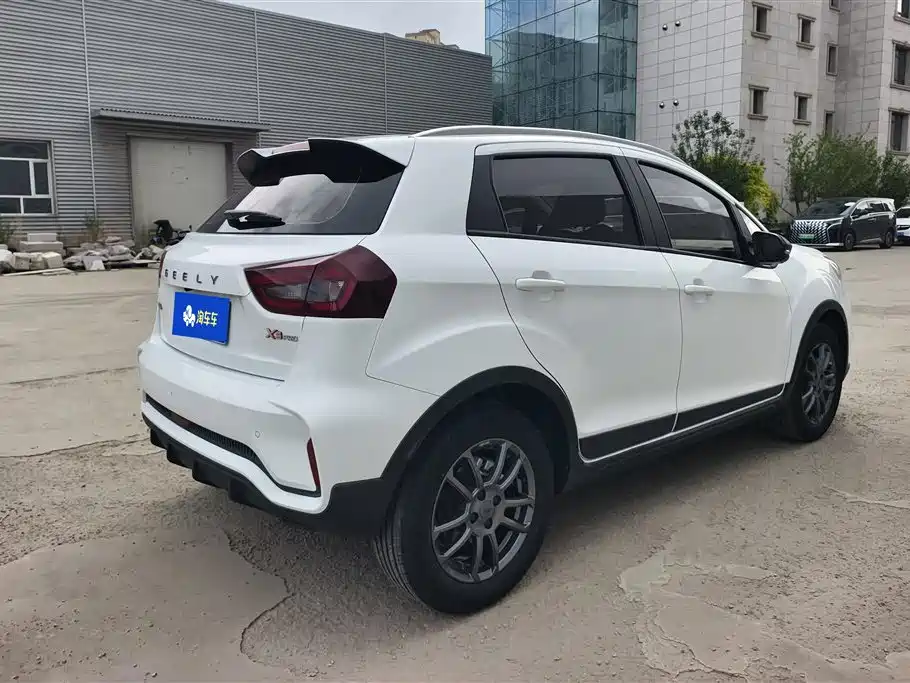 Geely Vision X3 2022