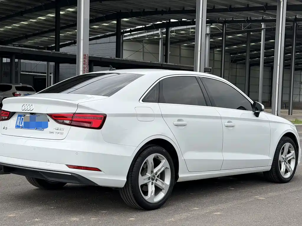 Audi A3 2020 — фото 13