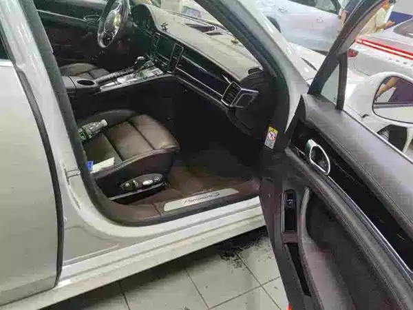 Porsche Panamera 2014