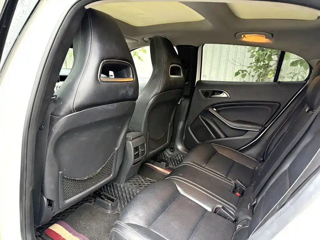 Mercedes-Benz GLA 2016 — фото 14